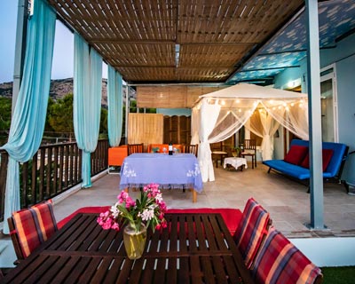 apartments in leukada